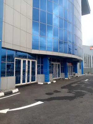 Office Space for Rent in Second Floor With Serviced Elevator