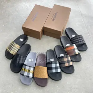 Burberry Cover Slides
