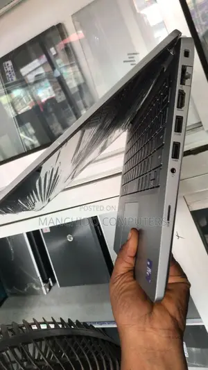 Laptop Dell Latitude 5420 16GB Intel Core i7 SSD 512GB