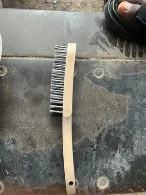 Lreon Brush
