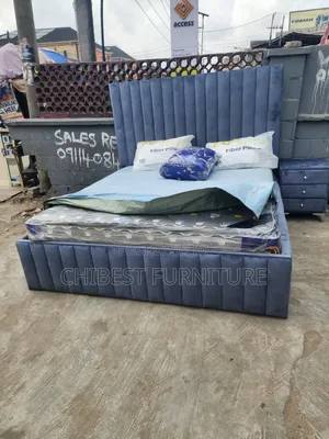 Executive 6by6 Padded Bed With Side Drawer