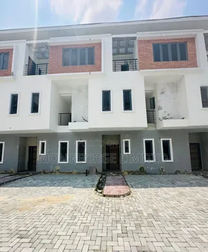4bdrm Townhouse/Terrace in Ikate for sale