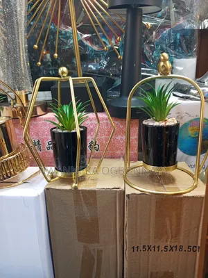 Iron Art Geometric Artificial Plant Ornament