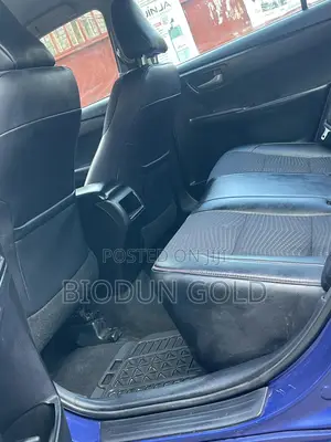 Toyota Camry SE 4dr Sedan (2.5L 4cyl 6A) 2016 Blue