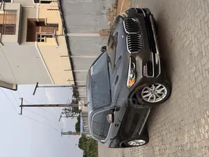 BMW X5 xDrive40i AWD 2020 Brown