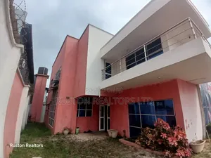 6 Bedroom / Office Commercial Building