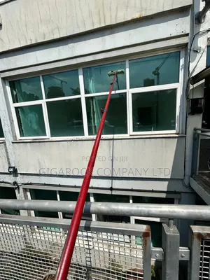 Glass Window Cleaning
