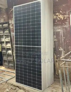 700w Jinko Solar Panel