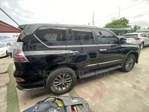 Lexus GX 460 2011 Black