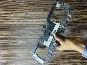 Macbook Pro 2017 15inches Logic Board