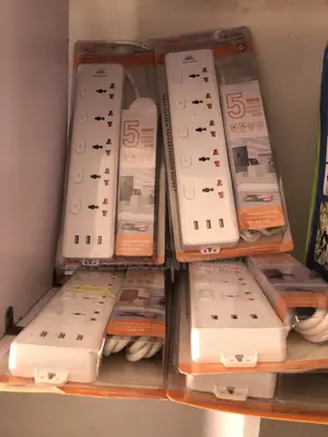5 Sockets Extension Box With 3 Usb Ports Power Strip
