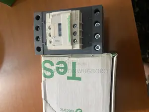 Schneider Dt80 4 Pole