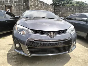 Toyota Corolla 2015 Gray