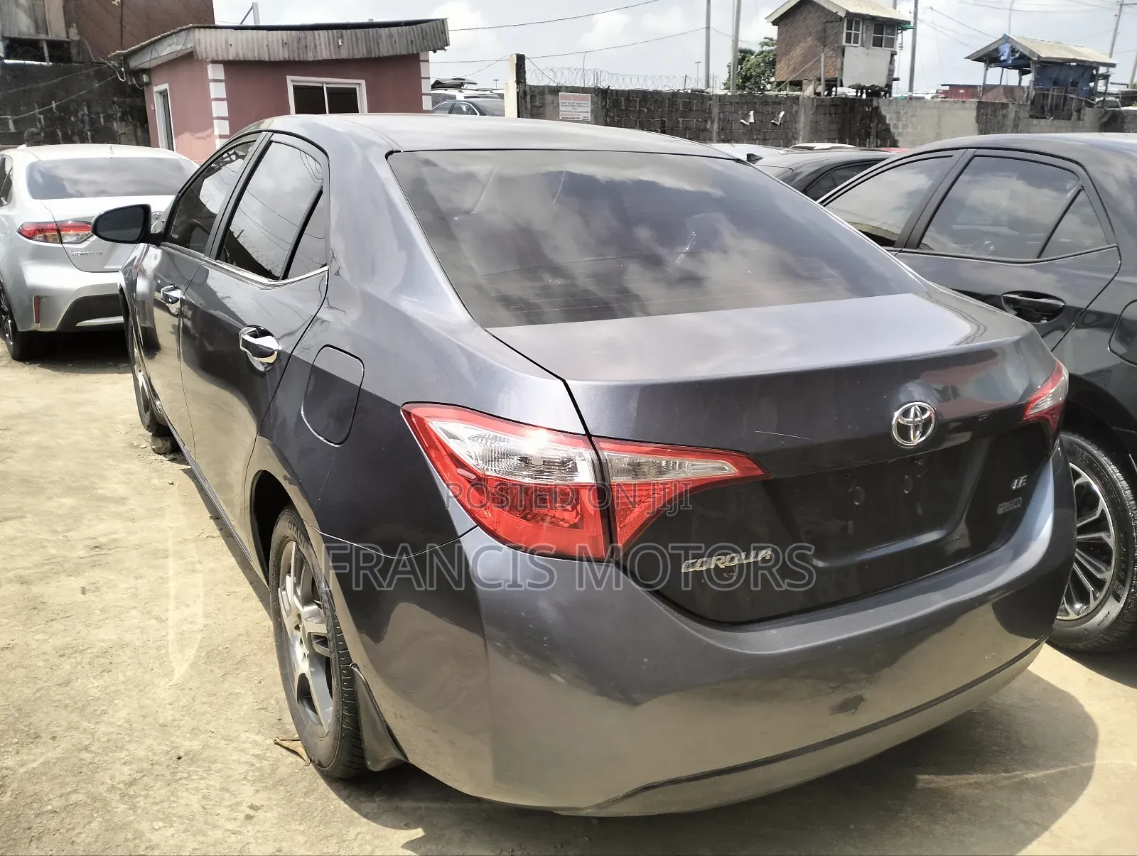 Toyota Corolla 2015 Gray