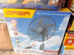 Qasa 18" Rechargeable Standing Fan Ac/Dc.