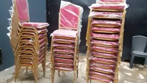 Quality Banquet Chair (Big Size)With Iron at De Middle)