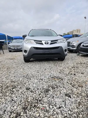 Toyota RAV4 LE 4dr SUV (2.5L 4cyl 6A) 2014 Silver