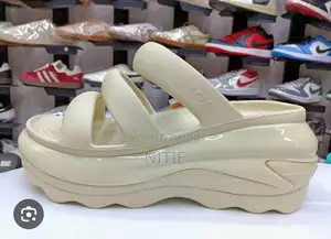 Megacrush Triple Strap Crocs Slides (Nude)