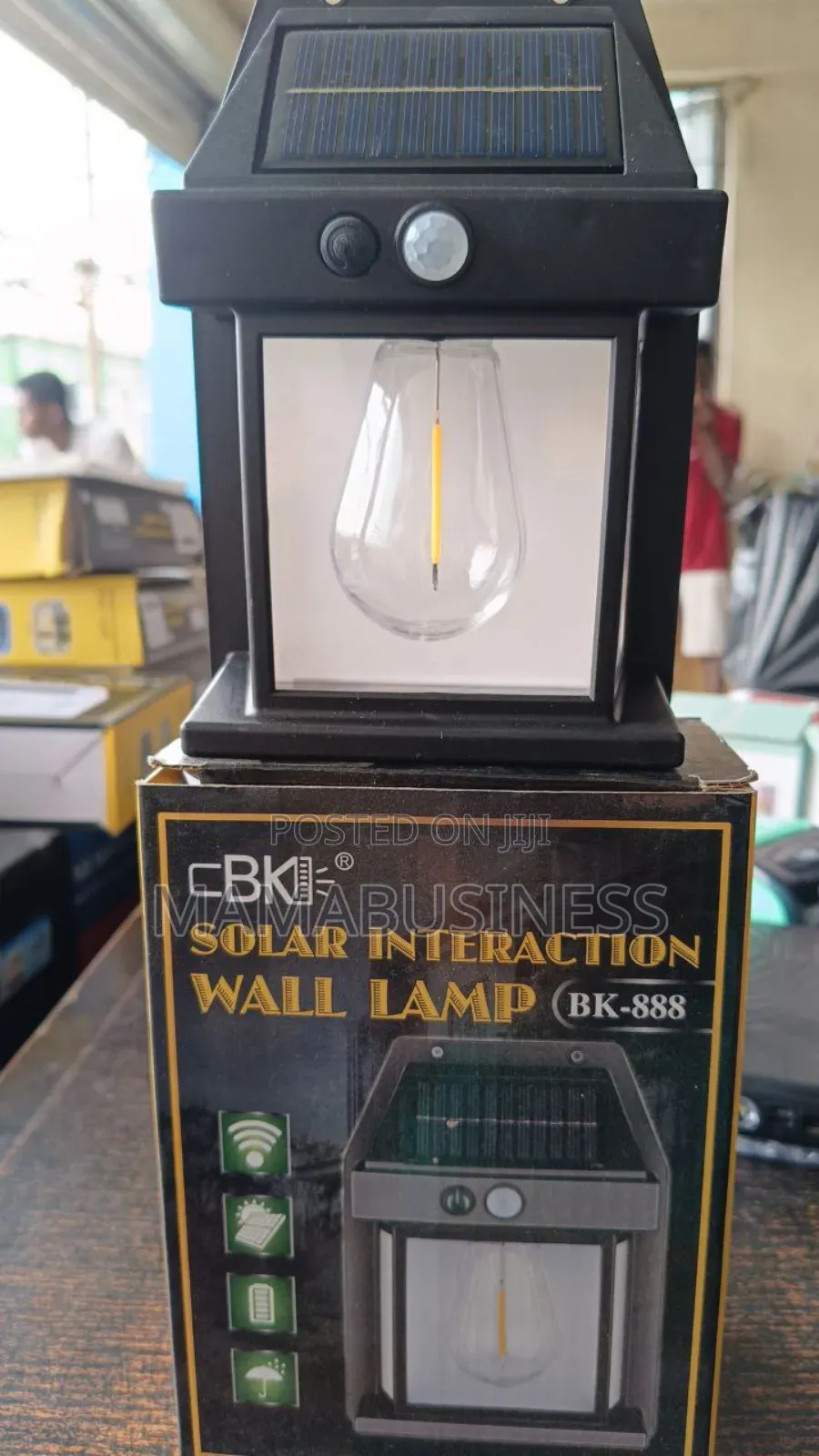 Single Solar Rechargeable Sensor Security Light