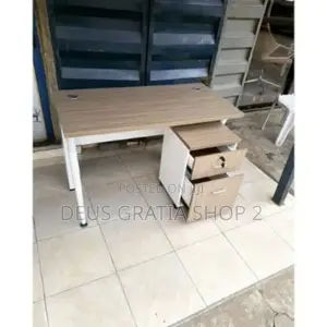1.2 Meters Office Table With Mobile Drawer