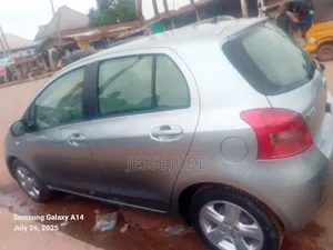 Toyota Yaris 1.0 VVT-i 2007 Green