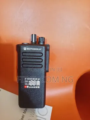 Dp4400e Uhf Motorola Analogs Radio