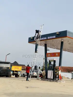 Pylon 3D Signage