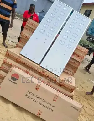 12 Eyes Solar Street Light