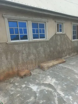 Block of House for Sell in Offa