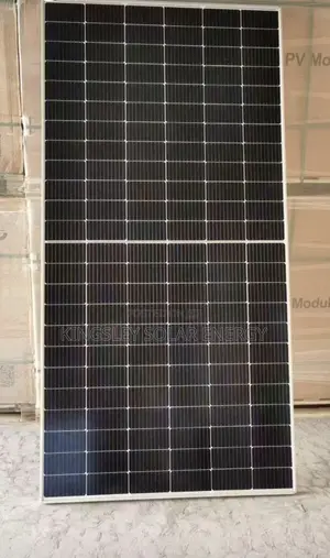 600w Jinko Solar Panel Halfcut Mono 144cell