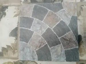 Quality Compound/Car Park and Industrial Tiles.Size:40x40cm