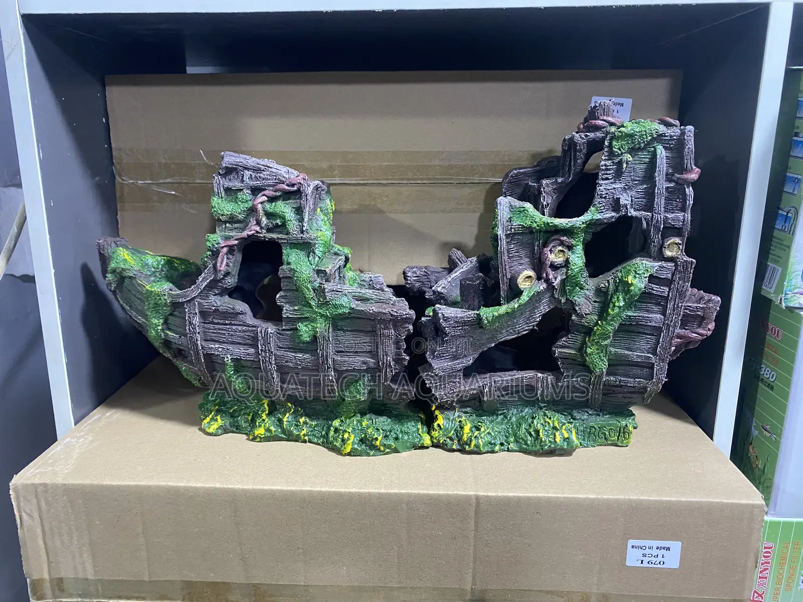 Wrecked Ship Decor