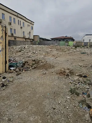 2000sqm on Admiralty Road Facing Lagoon Lekki Phase 1