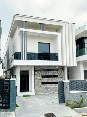 Furnished 5bdrm Duplex in Private Estate Lekki for sale