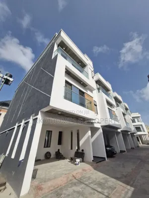 4bdrm Townhouse/Terrace in Lekki for sale