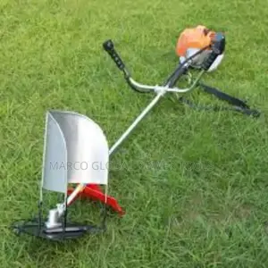 Rice Harvester Machine