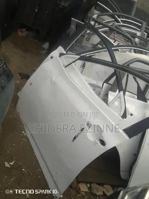 Toyota Matrix 2010 Front Door Left Side