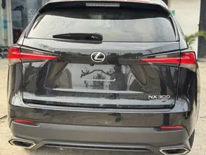 Lexus NX 300 FWD 2021 Black