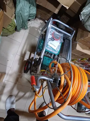 Agricultural Power Spraying Machine