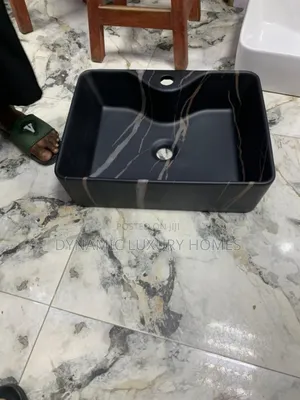 Ceramic Countertop and Pedicure Basin