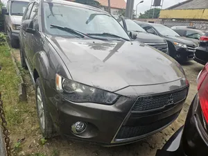 Mitsubishi Outlander 2012 Brown