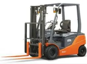 Electric Forklift Driver 30 Ton