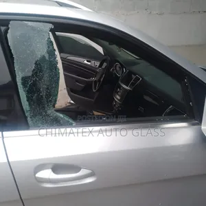 Ml350 2013 Front Door Glass Available