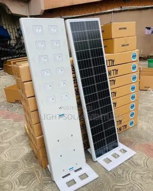 100watts Wakatek All in One Solar Street Light