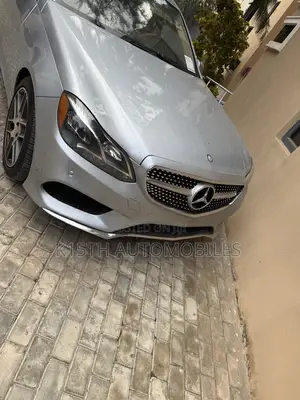 Mercedes-Benz E350 Base 4Matic Sedan AWD (3.5L 6cyl 7A) 2014 Silver