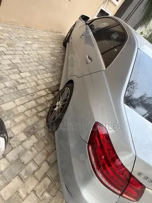 Mercedes-Benz E350 Base 4Matic Sedan AWD (3.5L 6cyl 7A) 2014 Silver
