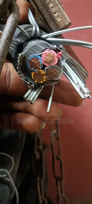 25mm* 4core Armoured Cable