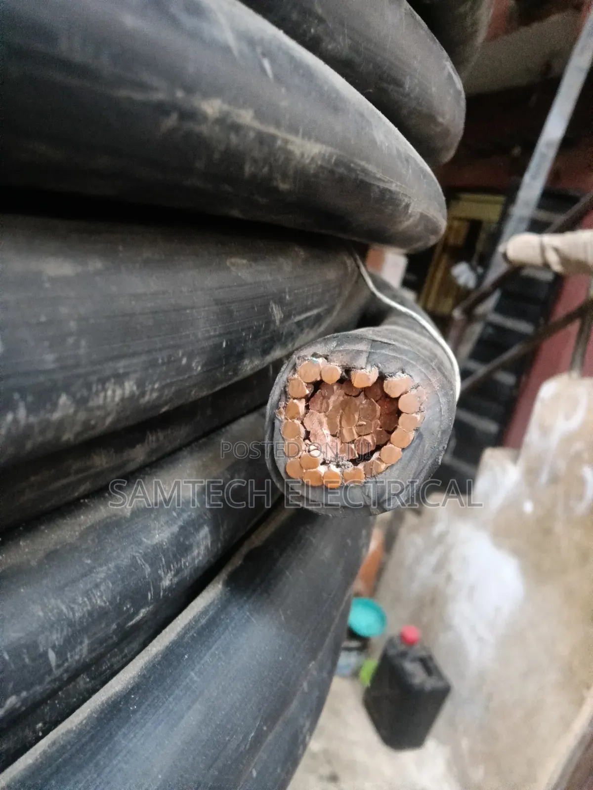 300mm Single Armoured Cable