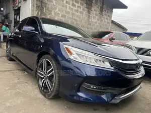 Honda Accord Touring 4dr Sedan FWD (3.5L 6cyl 6A) 2016 Blue