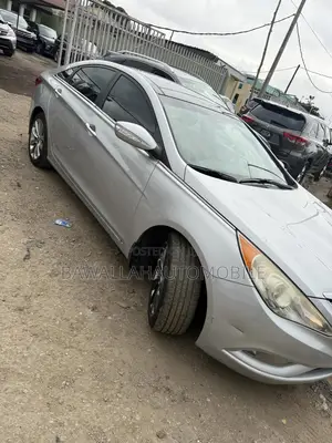 Hyundai Sonata Limited 2.0T Sedan (2.0L 4cyl 6A) 2013 Silver